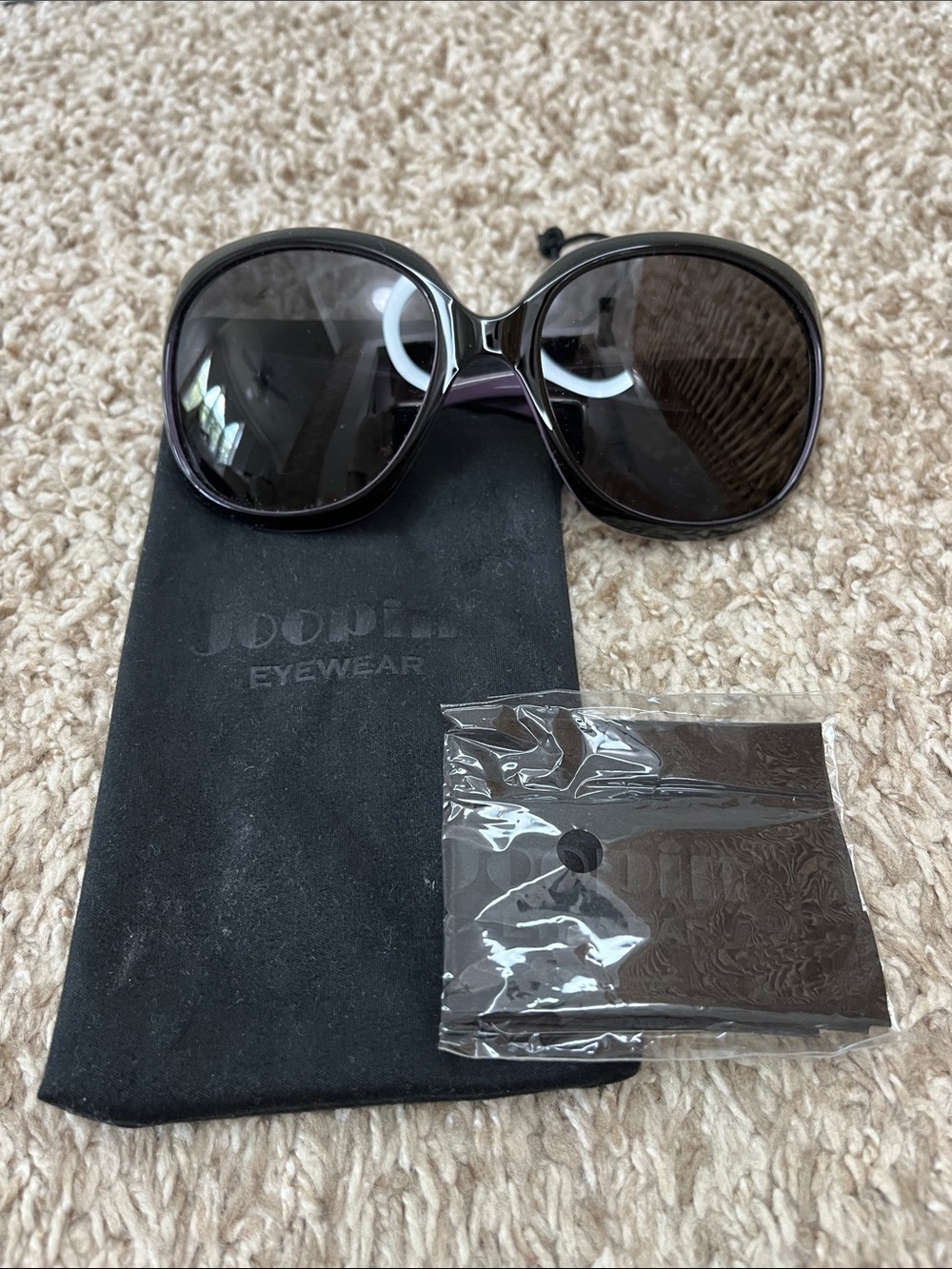 NIB Joopin Black Round Oversized Sunglasses